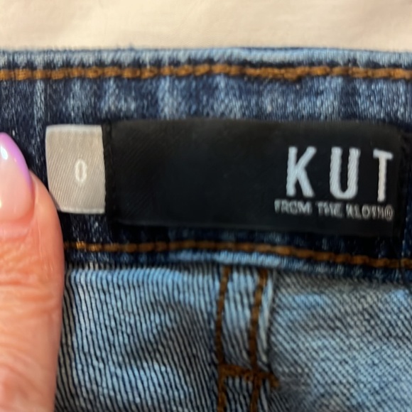 KUT from the cloth Madeline short - Picture 5 of 8